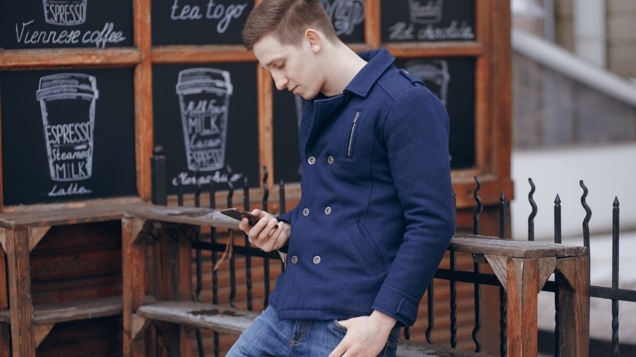 How to Make Casual Clothes Look Dressy